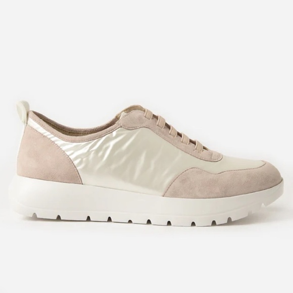 New Vaneli sport Qadi sneakers, 8N, CB2317 - Picture 3 of 9